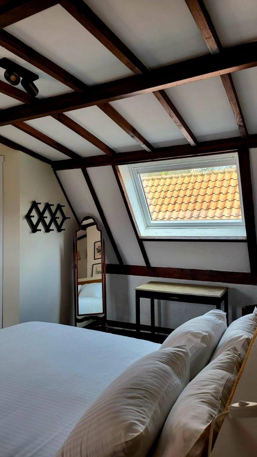 De Pelgrim Hotell Tongeren Exteriör bild
