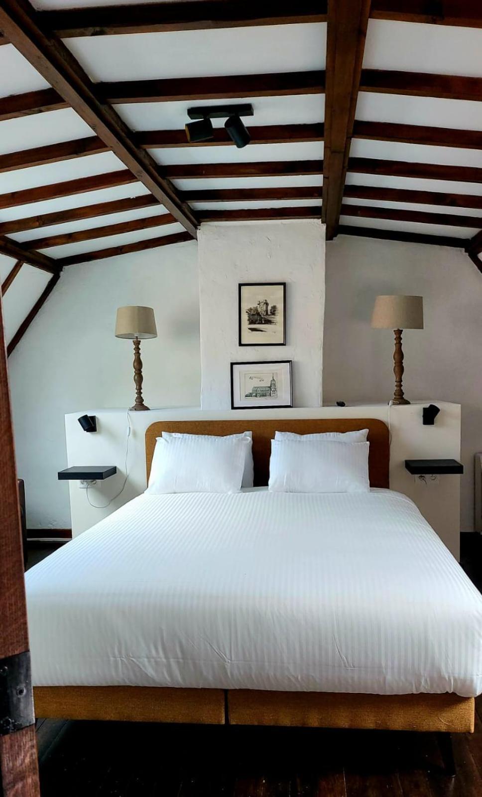 De Pelgrim Hotell Tongeren Exteriör bild