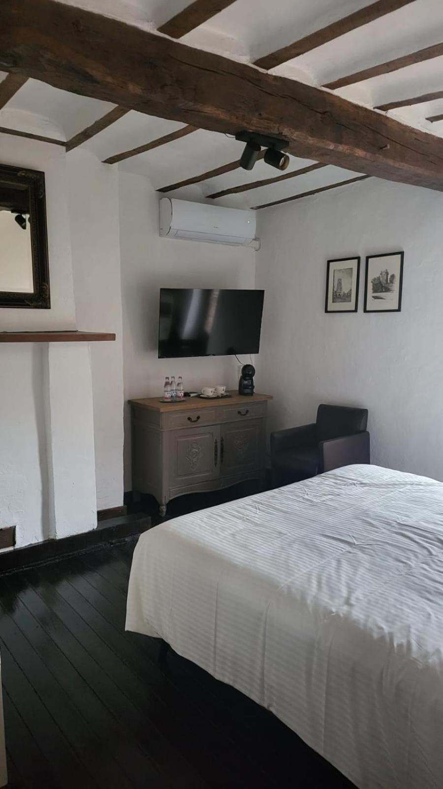 De Pelgrim Hotell Tongeren Exteriör bild