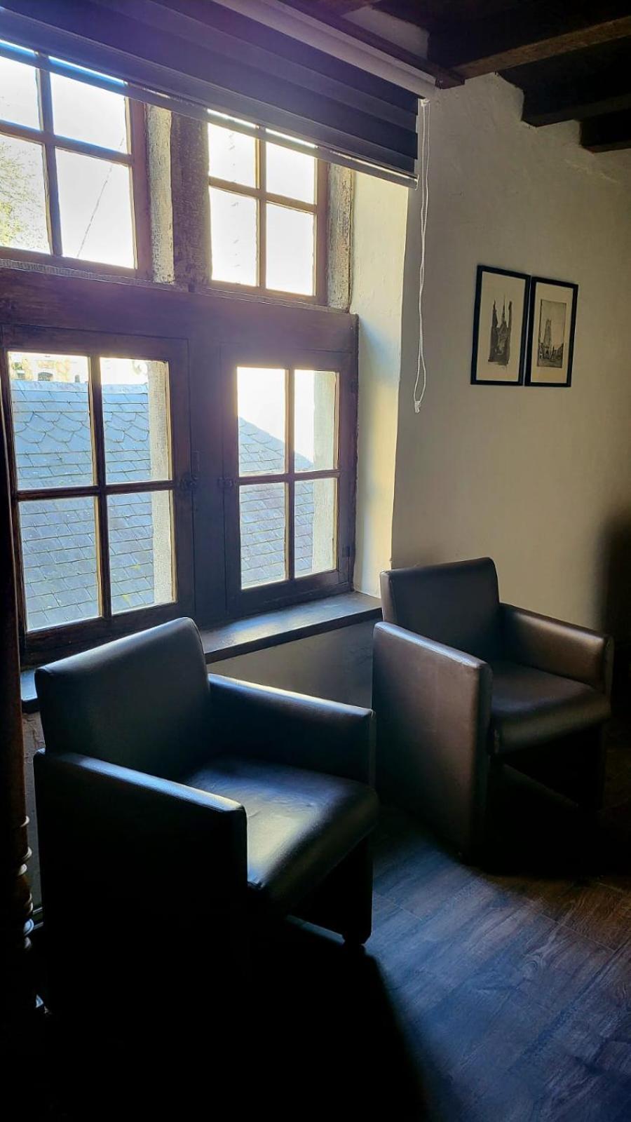 De Pelgrim Hotell Tongeren Exteriör bild