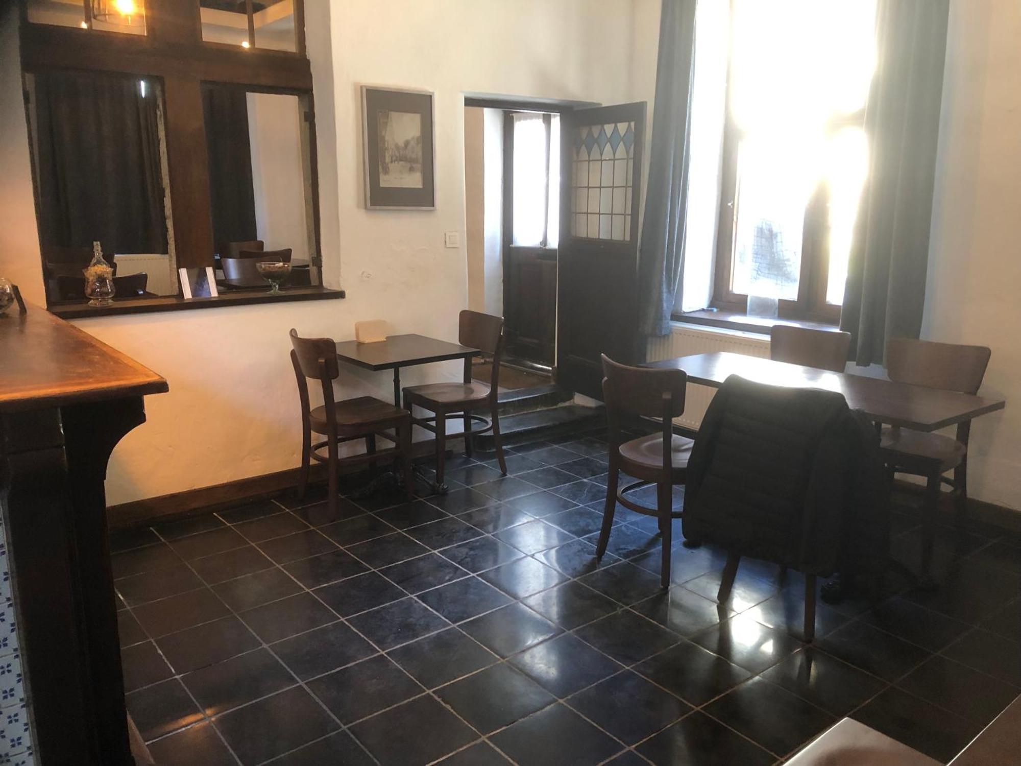 De Pelgrim Hotell Tongeren Exteriör bild
